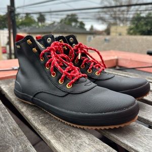 Women’s 9.5 - keds boots